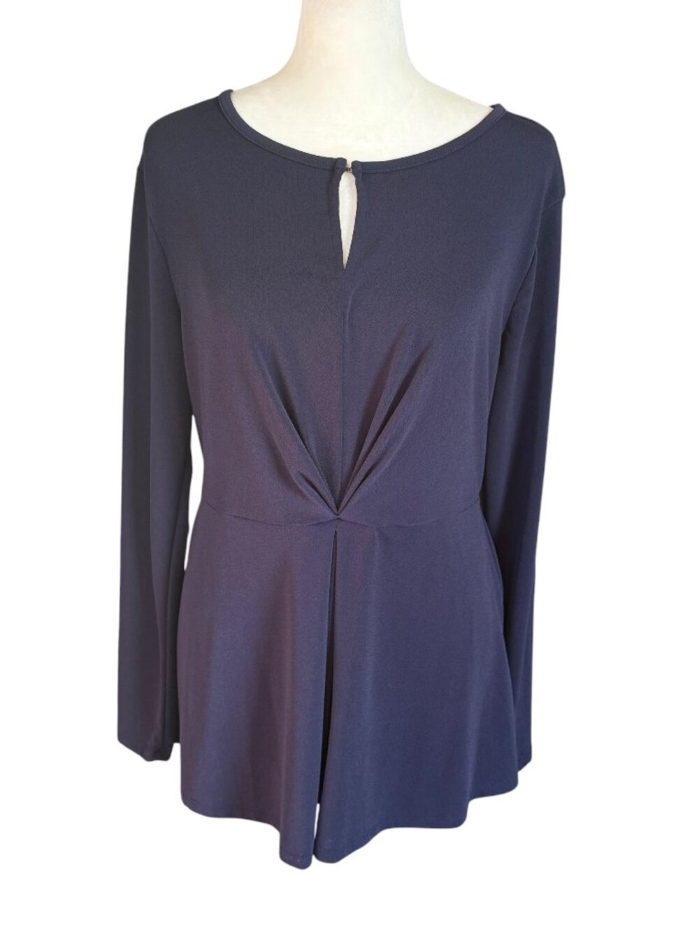 Daisy Fuentes dark blue long sleeve pullover keyhole blouse gathered stretchy M